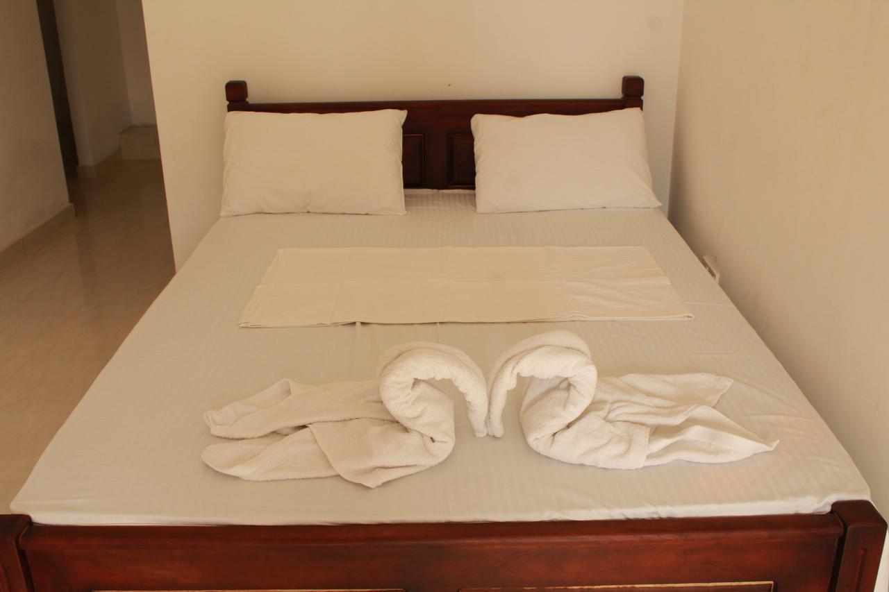 Pearl City Hotel Tissamaharama Eksteriør bilde