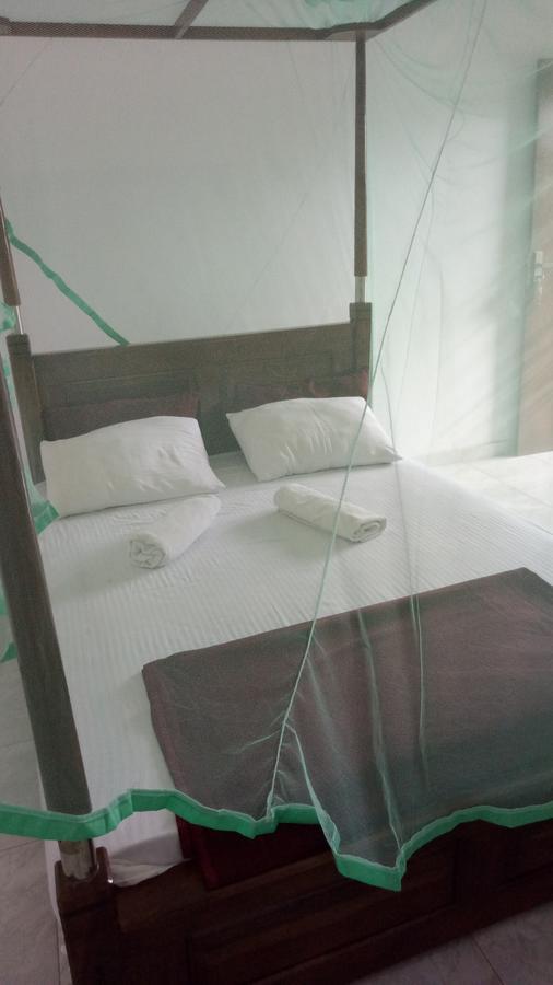 Pearl City Hotel Tissamaharama Eksteriør bilde