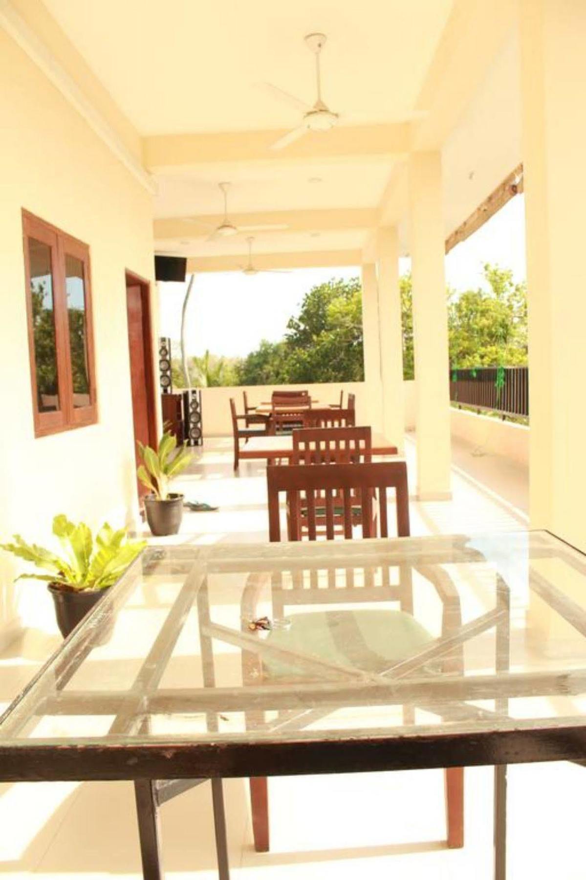 Pearl City Hotel Tissamaharama Eksteriør bilde